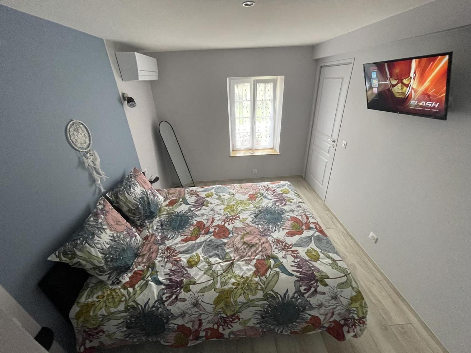 Les Mimosas Villa Gracay Exteriör bild